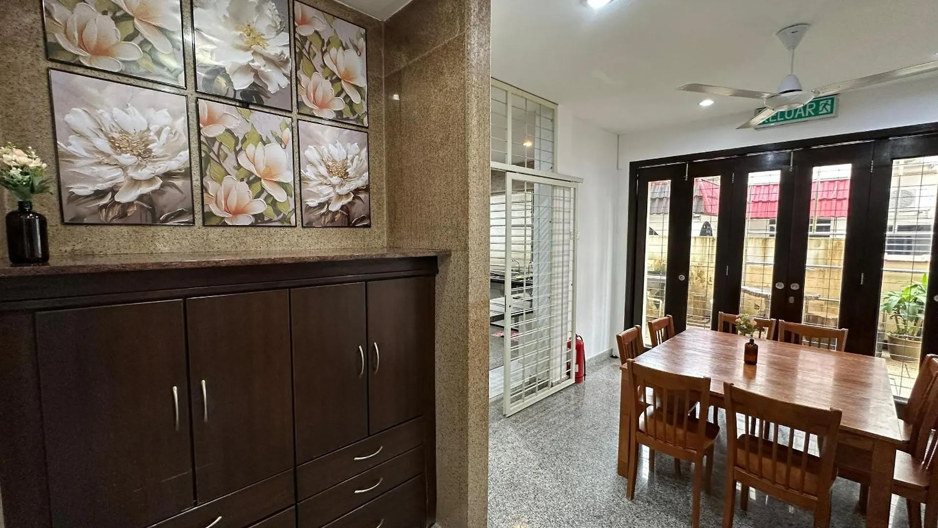 Spacious Air Terjun Semi-D 7Br 21Pax جورج تاون