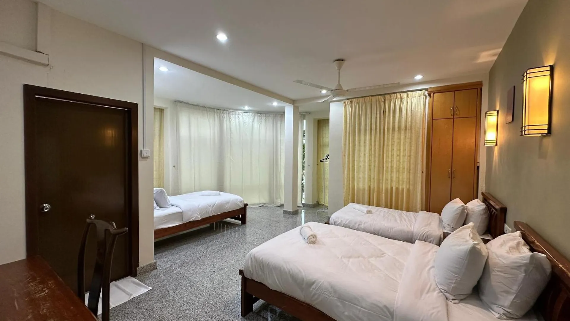 بيت للعطل Spacious Air Terjun Semi-D 7Br 21Pax جورج تاون
