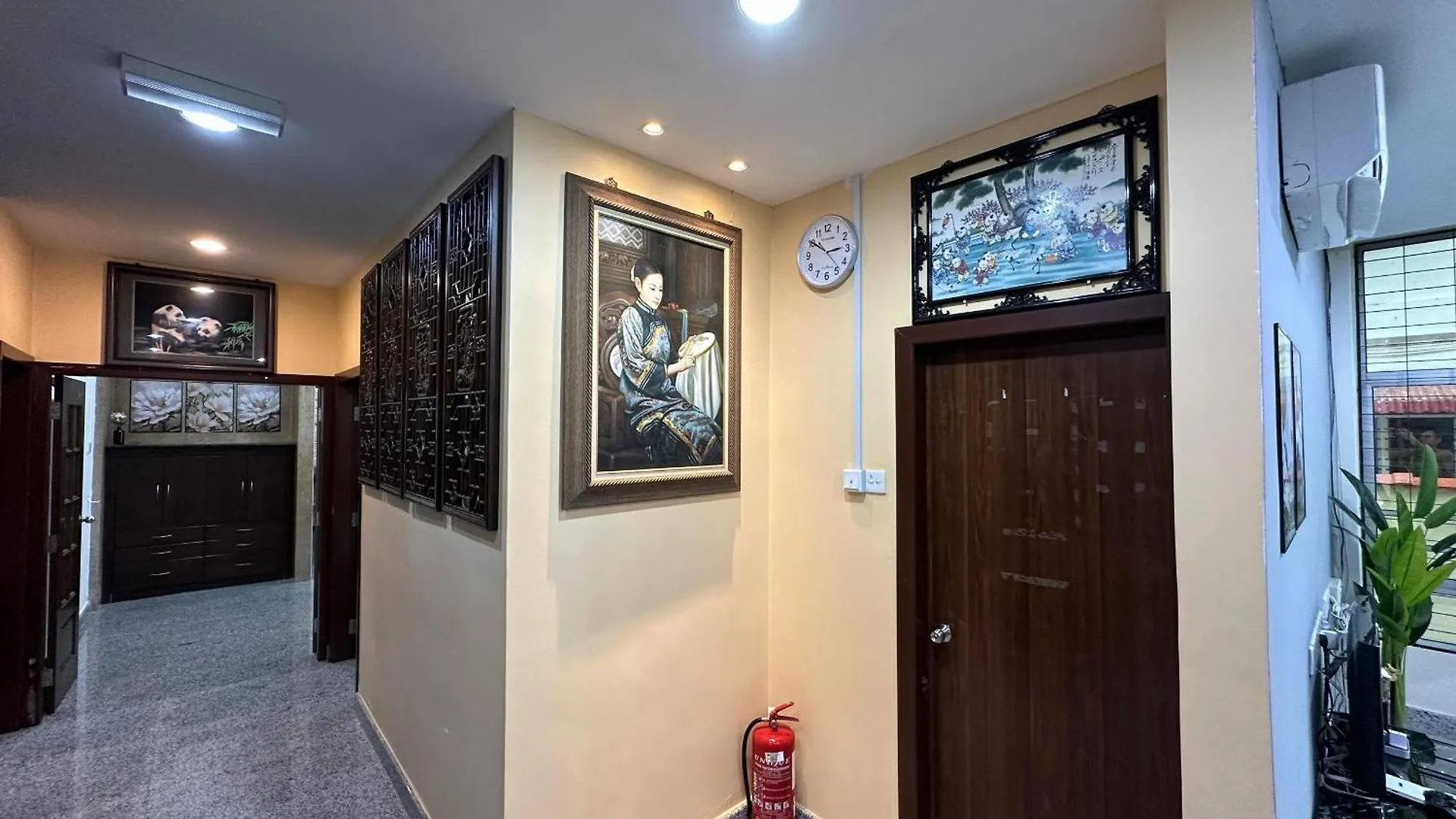 Spacious Air Terjun Semi-D 7Br 21Pax جورج تاون بيت للعطل