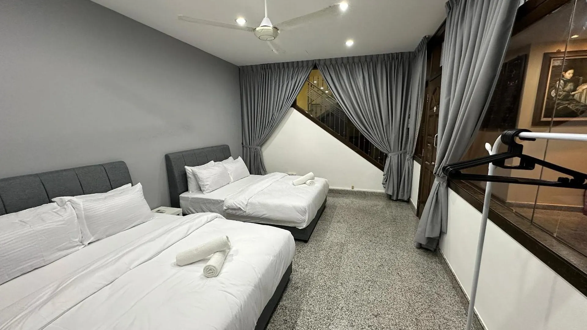 بيت للعطل Spacious Air Terjun Semi-D 7Br 21Pax جورج تاون