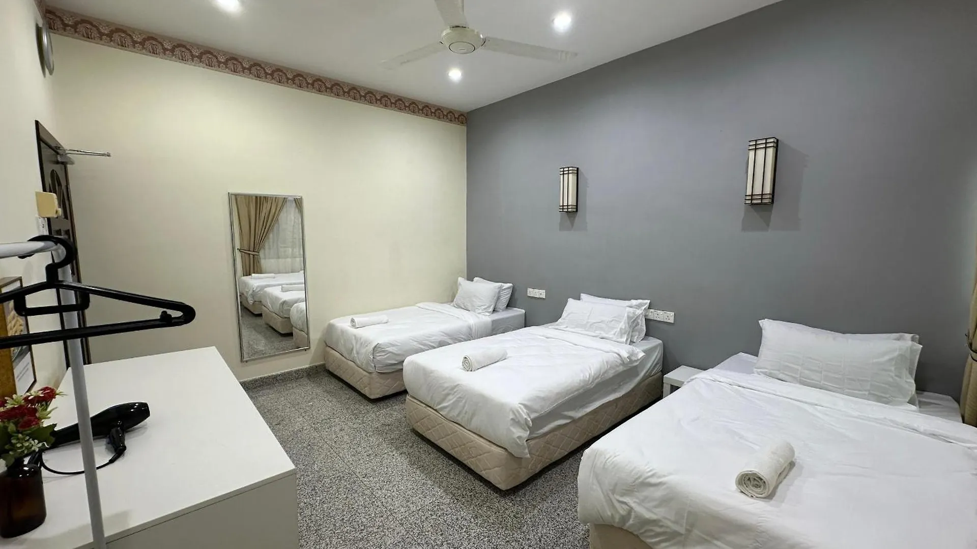 بيت للعطل Spacious Air Terjun Semi-D 7Br 21Pax جورج تاون ماليزيا
