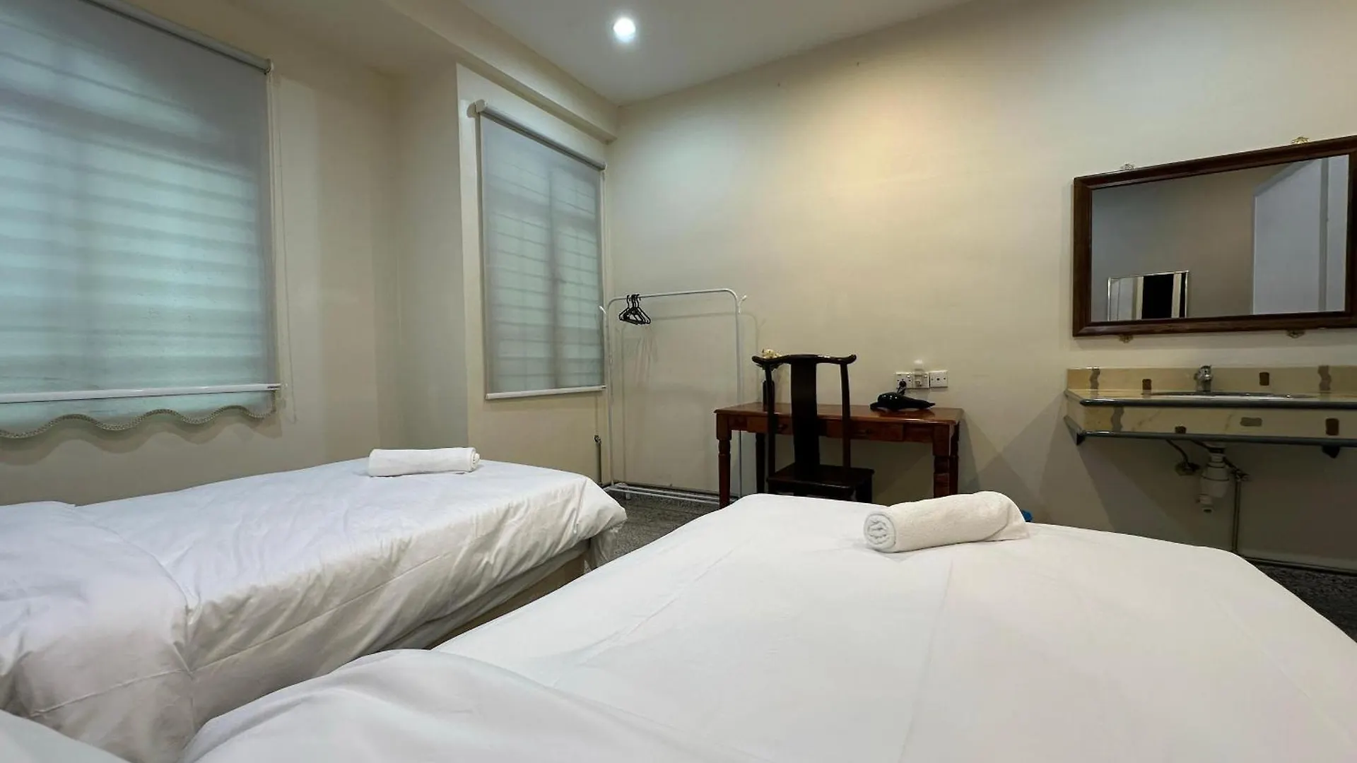 بيت للعطل Spacious Air Terjun Semi-D 7Br 21Pax جورج تاون